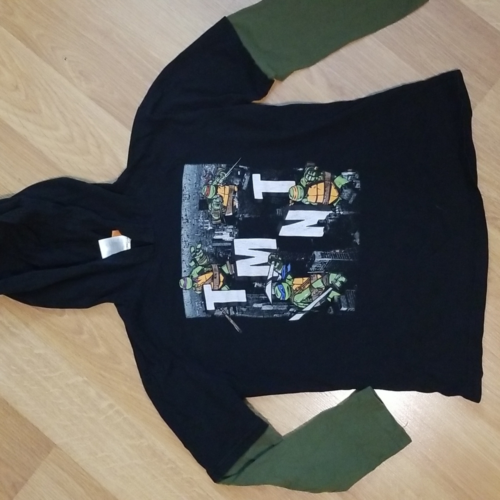 Nickelodeon tmnt black long sleeve shirt with hoodie boys medium